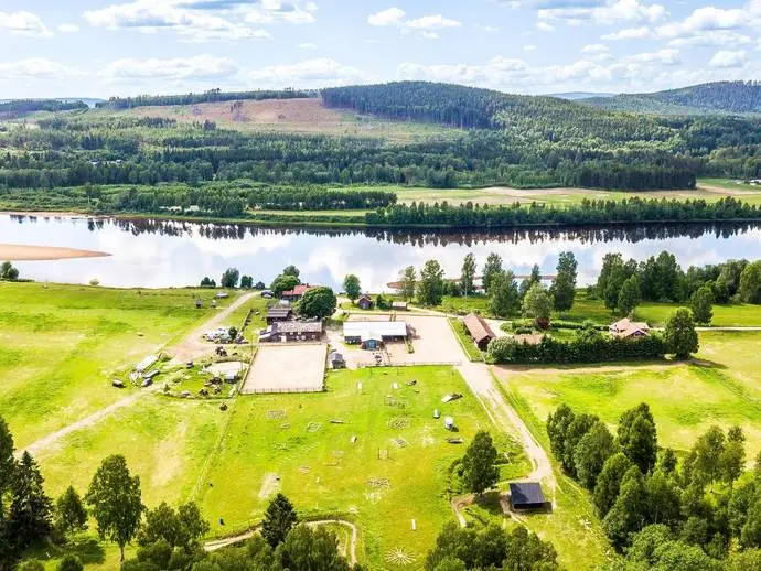 Lägenhet, Sun Dance Ranch, Yggenäs Björkhaga. Bild 1 av 19