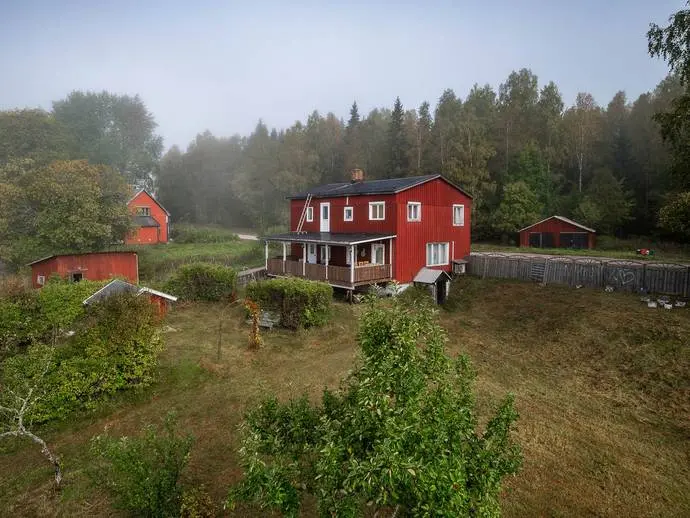 Villa, Norra Fjäll Fjälltomta 1. Bild 1 av 20