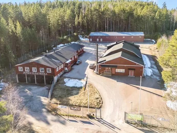 Bild 1 av 20 på Källberget Källbacksvägen 4