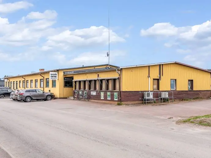 Bild 1 av 20 på Reparatörvägen 3