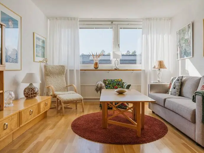 Bild 1 av 20 på Jarlvägen 5B