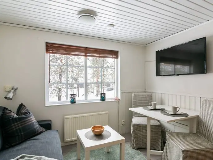 Bild 1 av 16 på Ranchen 90