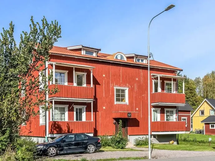 Bild 1 av 20 på Faluvägen 57