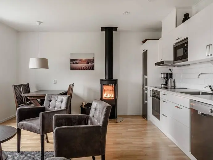 Bild 1 av 20 på Gullbrändsgatan 1218G