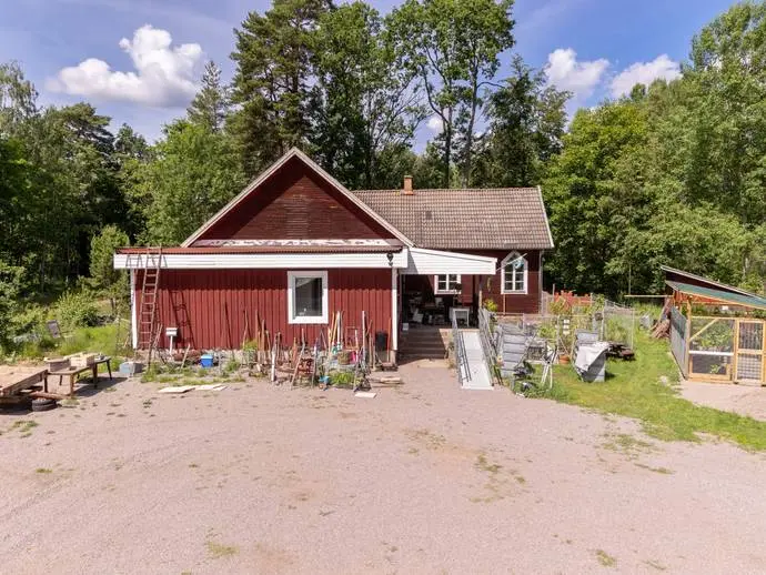 Image 1 of 20 of Missionsgatan 2