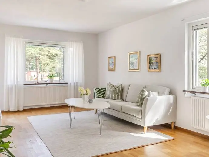 Bild 1 av 20 på Adelgatan 11A