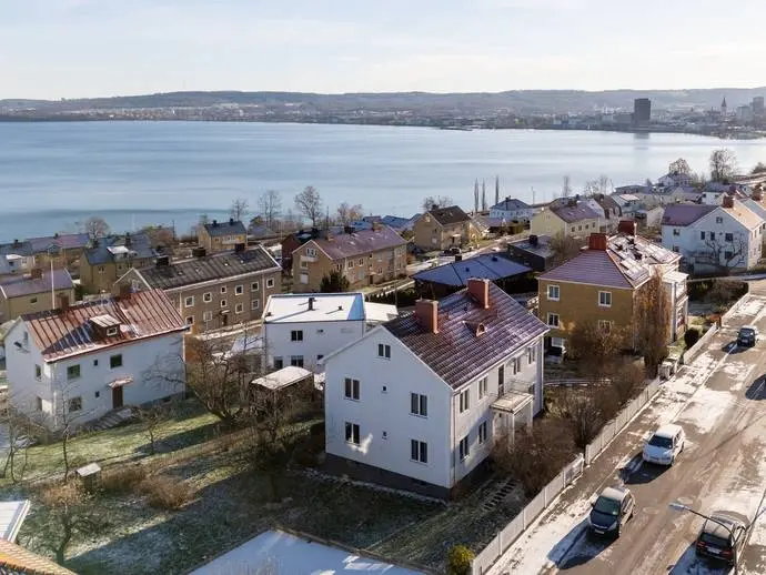 Lägenhet, Mäster Gudmunds väg 22, Jönköping. Bild 1 av 20