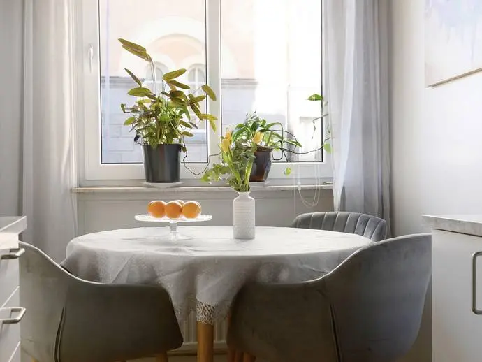 Lägenhet, Södra Fiskargatan 6 A, Gävle. Bild 1 av 19