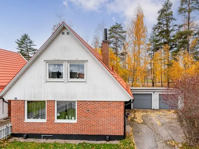 House, Lövängsvägen 74, Sandviken. Photo 1 of 20