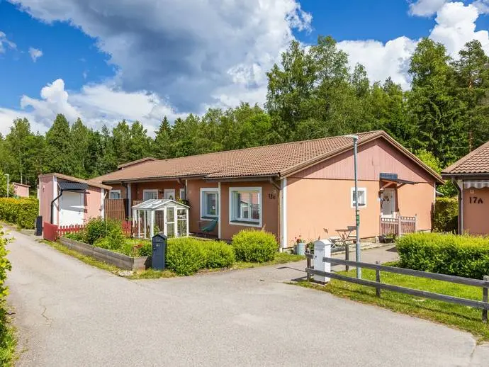 Lägenhet, Hövdingavägen 13 C, Gävle. Bild 1 av 20