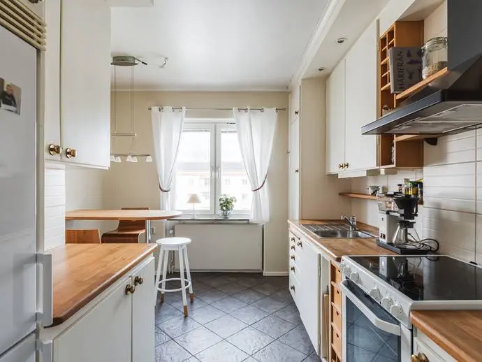 Lägenhet, Trumpetaregatan 11A. Bild 1 av 20