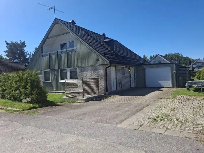 Bild 1 av 20 på Björnstigen 26
