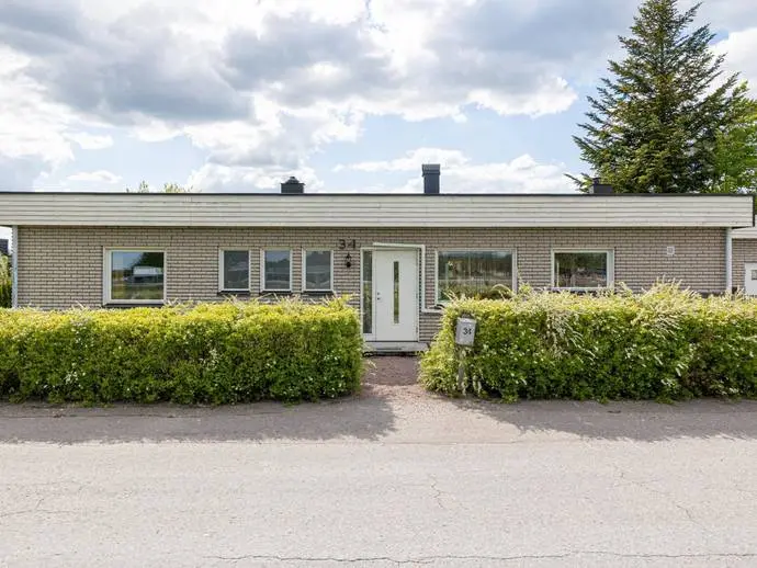 Bild 1 av 20 på Jutbodavägen 34