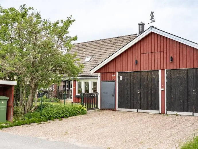 Bild 1 av 20 på Dunderbostigen 7
