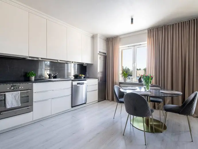 Bild 1 av 20 på Orrspelsgatan 3