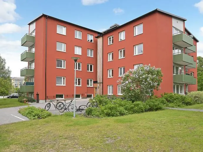 Bild 1 av 20 på Axtorpsvägen 9