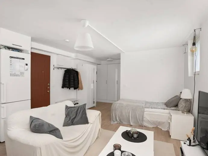 Lägenhet, Östra Kyrkogatan 54A. Bild 1 av 14