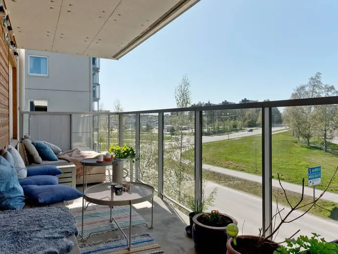 Lägenhet, Mariehemsvägen 98. Bild 1 av 18