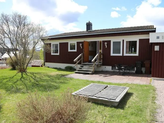 Bild 1 av 20 på Beckastigen 17