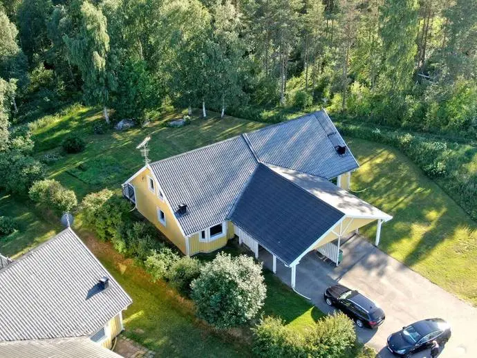 Par-/radhus, Häradsvägen 42. Bild 1 av 10