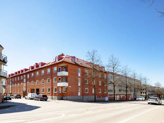 Image 1 of 11 of Bäckgatan 23C