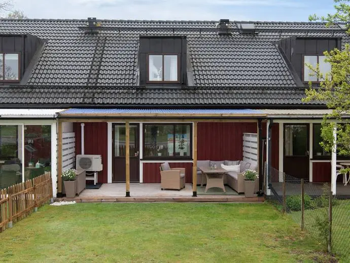 Lägenhet, Aringsåsvägen 68C. Bild 1 av 20