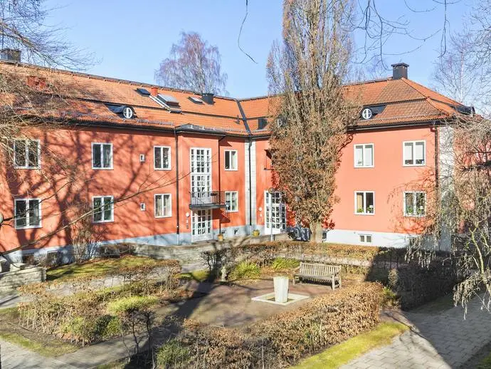 Lägenhet, Norra Esplanaden 28C, Växjö. Bild 1 av 20