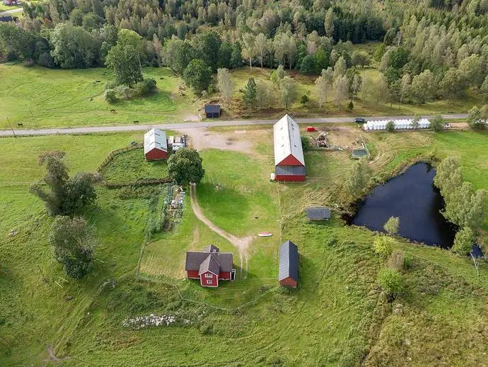 Bild 1 av 20 på Prästgårdsvägen 4