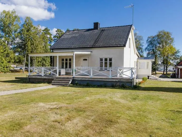 Bild 1 av 20 på Gamla Slätthultsvägen 5