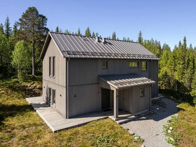Image 1 of 20 of Sjösvängen 23