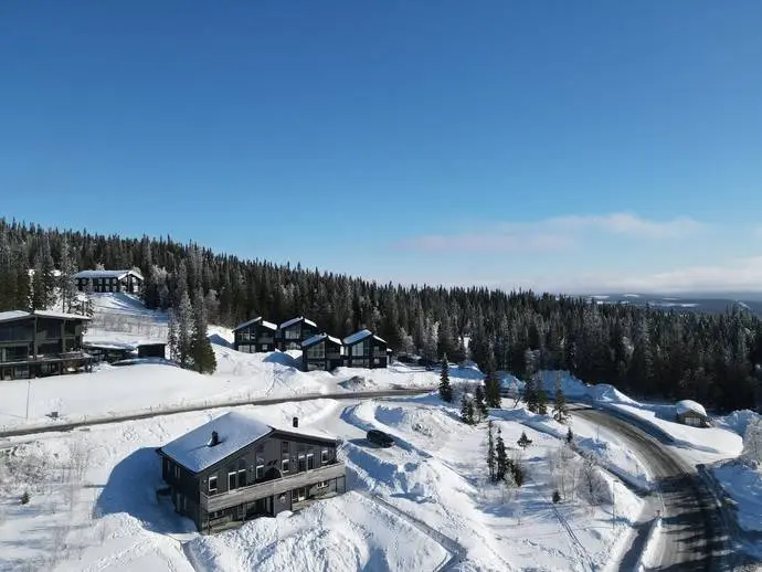 Image 1 of 20 of Björnen Copperhill 19D (I)
