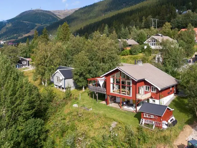 Bild 1 av 20 på Vikbölevägen 21
