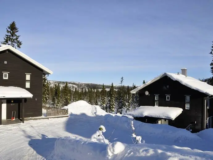 Lägenhet, Vemdalsskalet Ströms väg 43 B. Bild 1 av 20