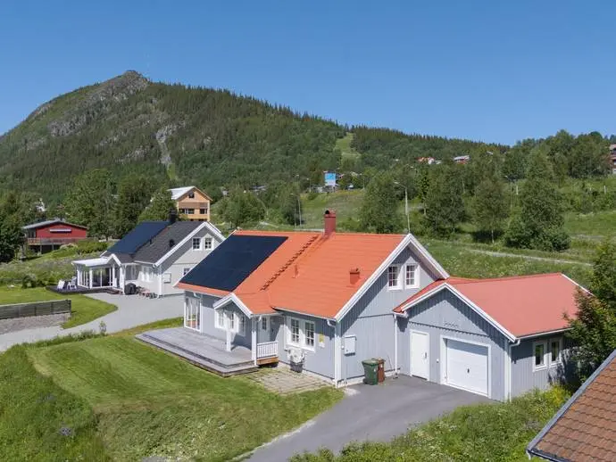 Bild 1 av 20 på Olenvägen 9