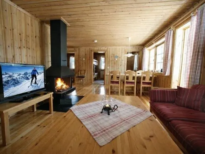 Fritidshus, Brf.Fjällsätern vecka 12, 44, 46. Hus 2. Funäsfjällen. Bild 1 av 20
