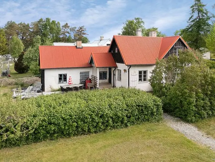 Gård, Boge Friggars 165, Gotland. Bild 1 av 20