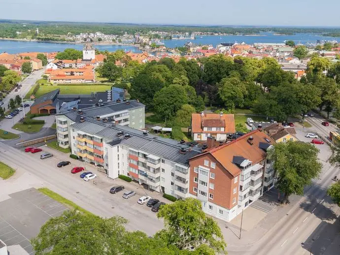 Bild 1 av 20 på Stora Trädgårdsgatan 2B