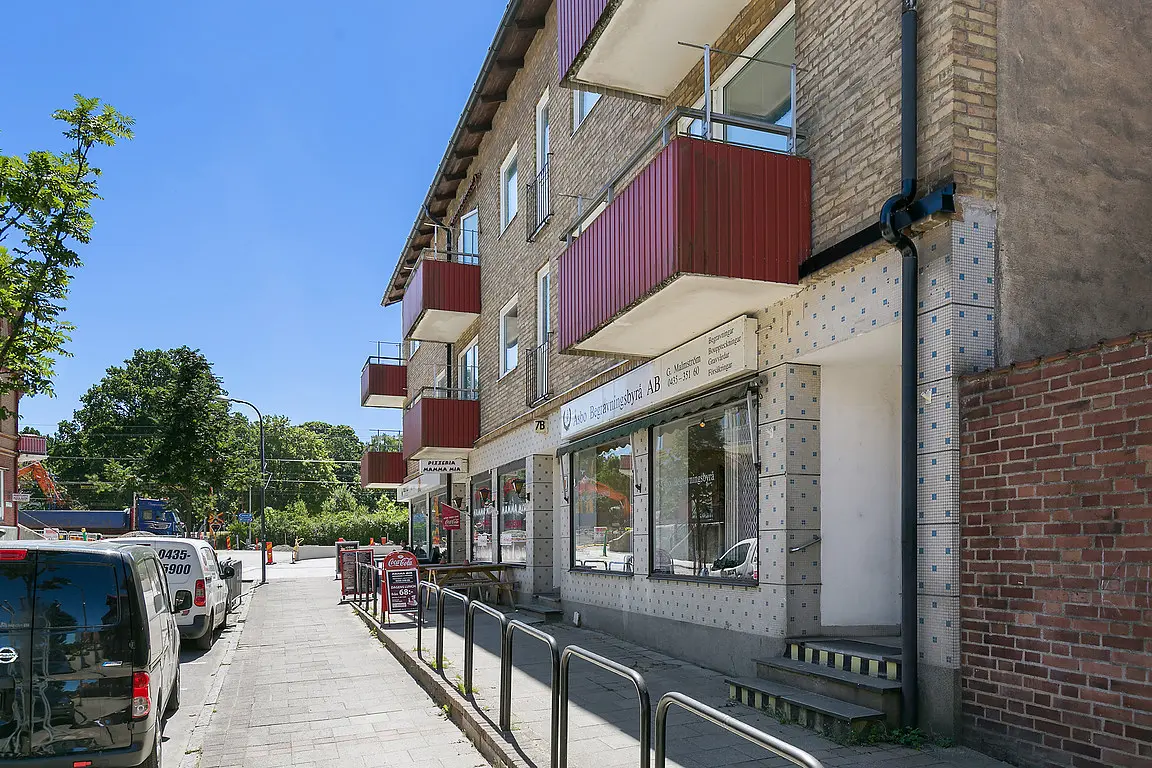 Image 1 of 13 of Köpmangatan 7B