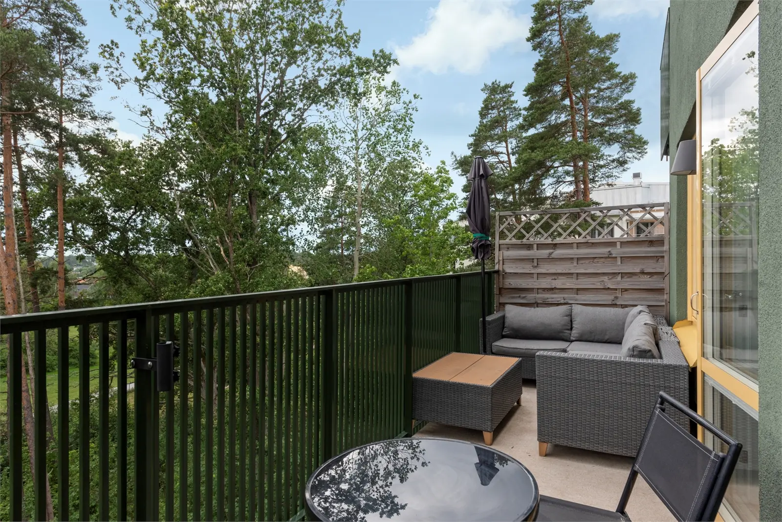 Lägenhet, Dansbanevägen 3. Bild 1 av 5
