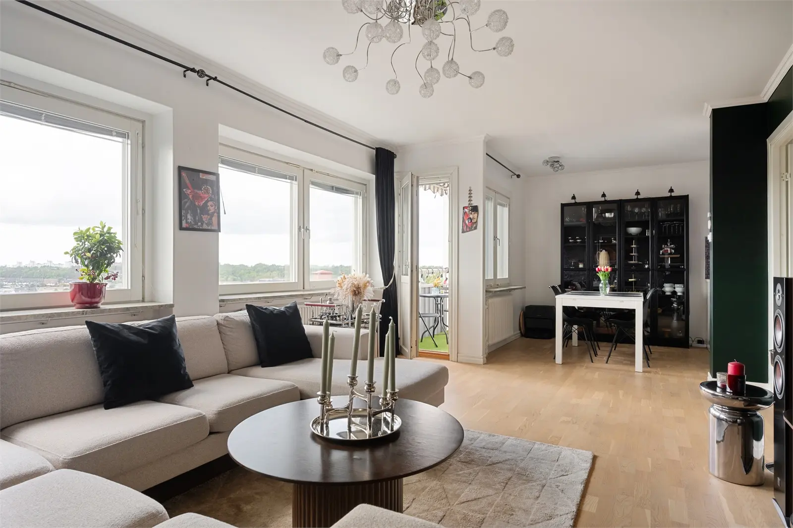 Apartment, Kata Dalströms Gata 10, 7 tr, Stockholm. Photo 1 of 37