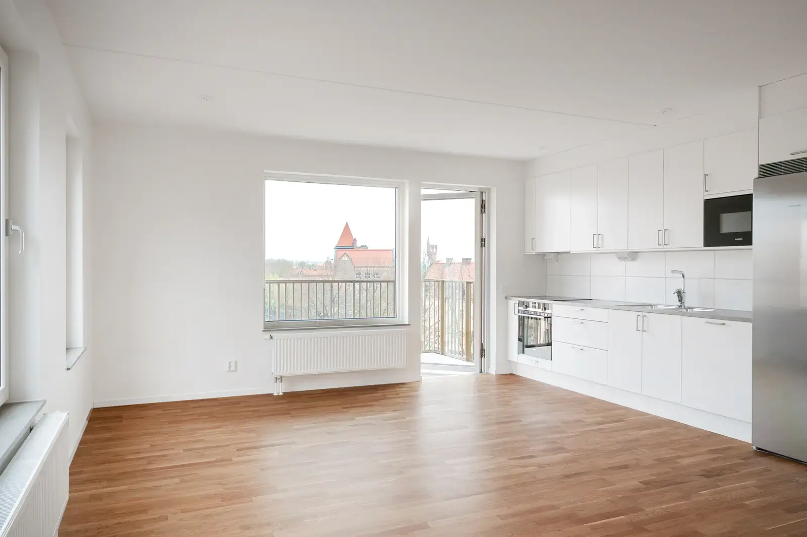 Bild 1 av 15 på Östergatan 47