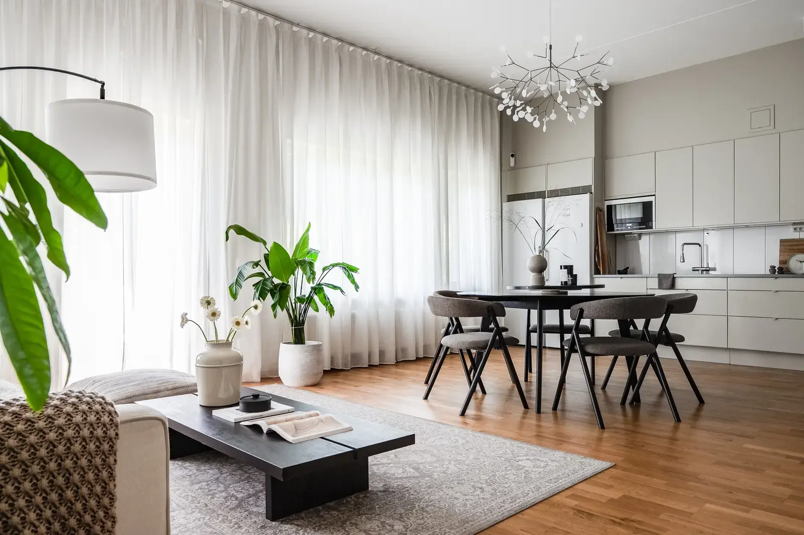 Lägenhet, Hyllie Boulevard 7B, Malmö. Bild 1 av 20