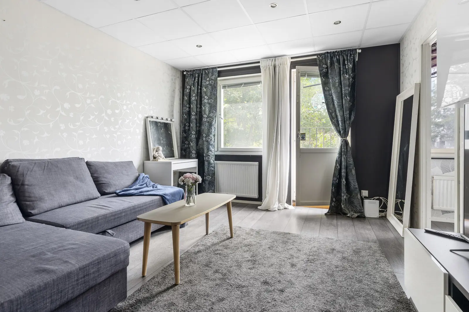 Apartment, Mellingebacken 20, 1 Tr, Spånga. Photo 1 of 20