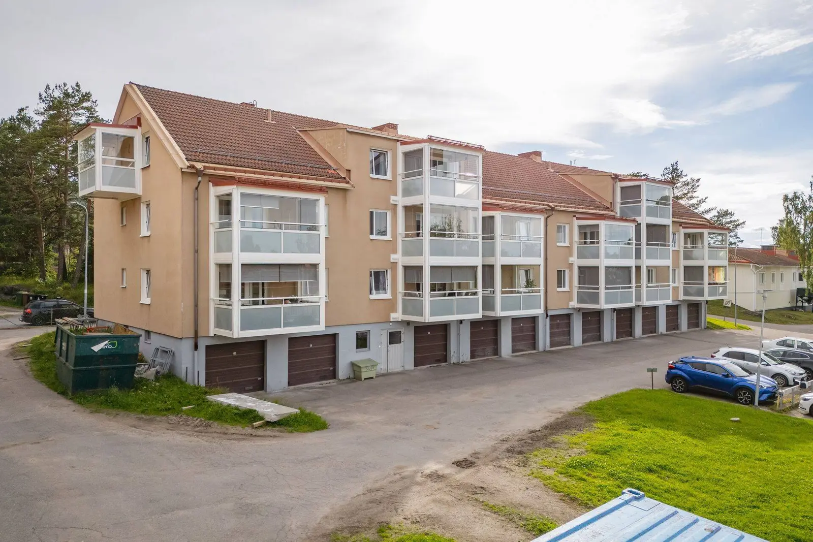 Bild 1 av 21 på Harmonigatan 1
