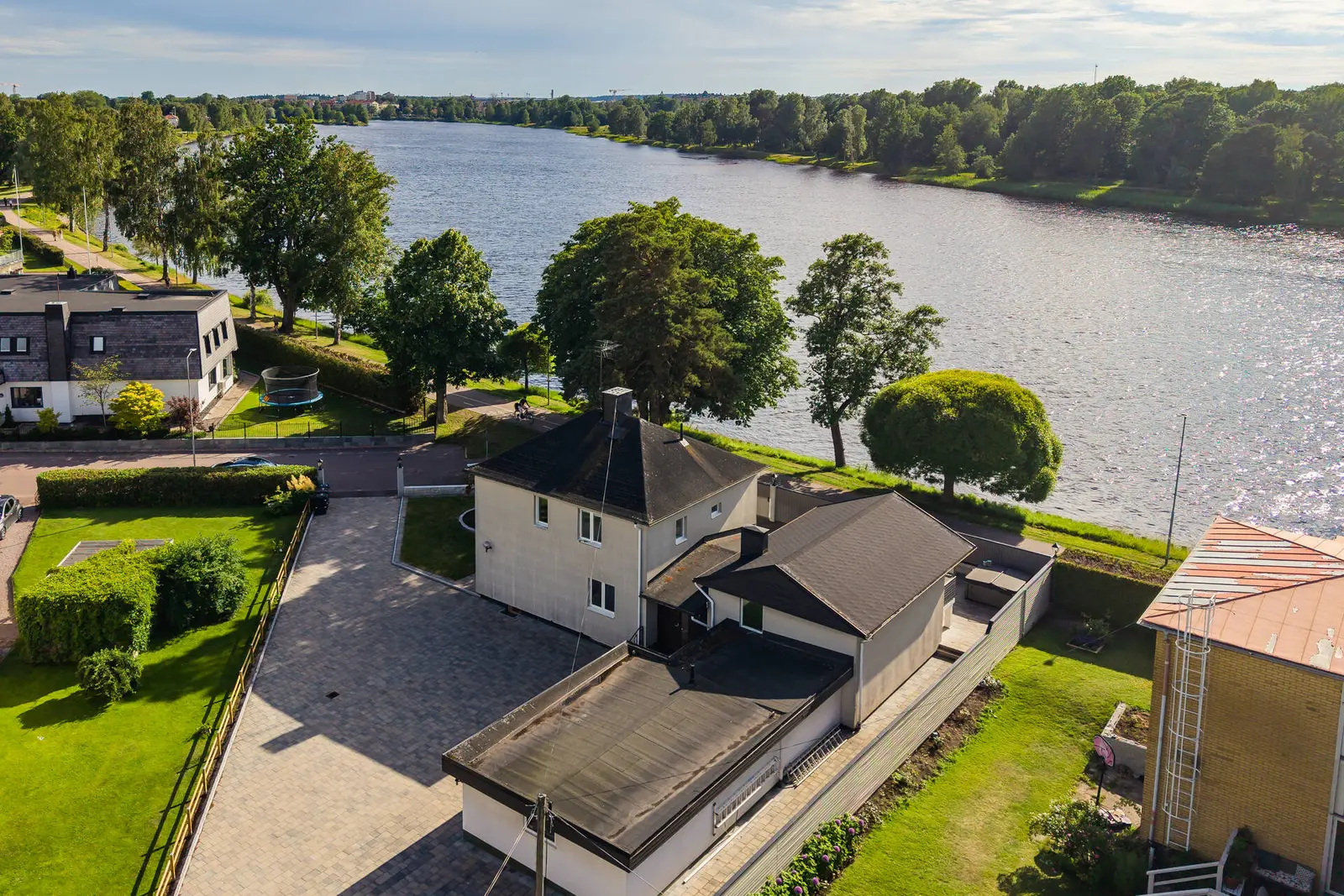 Image 1 of 40 of Viksholmsgatan 2