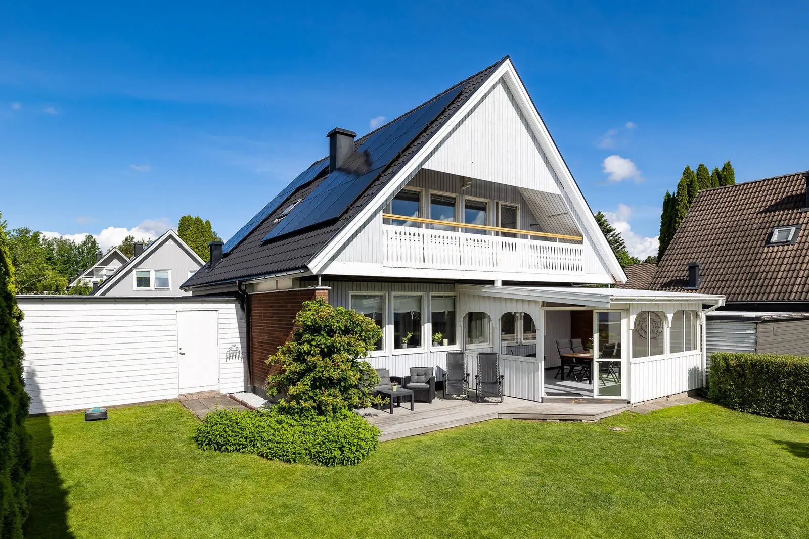 Villa, Droppstensvägen 9, Örebro. Bild 1 av 40