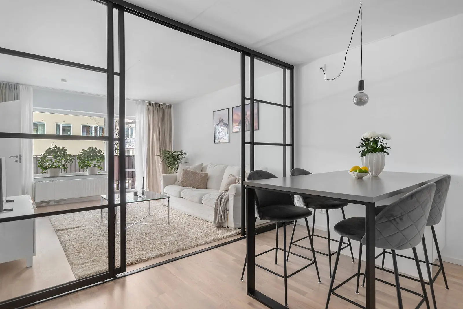 Lägenhet, Munspelsgatan 26, Västra Frölunda. Bild 1 av 26