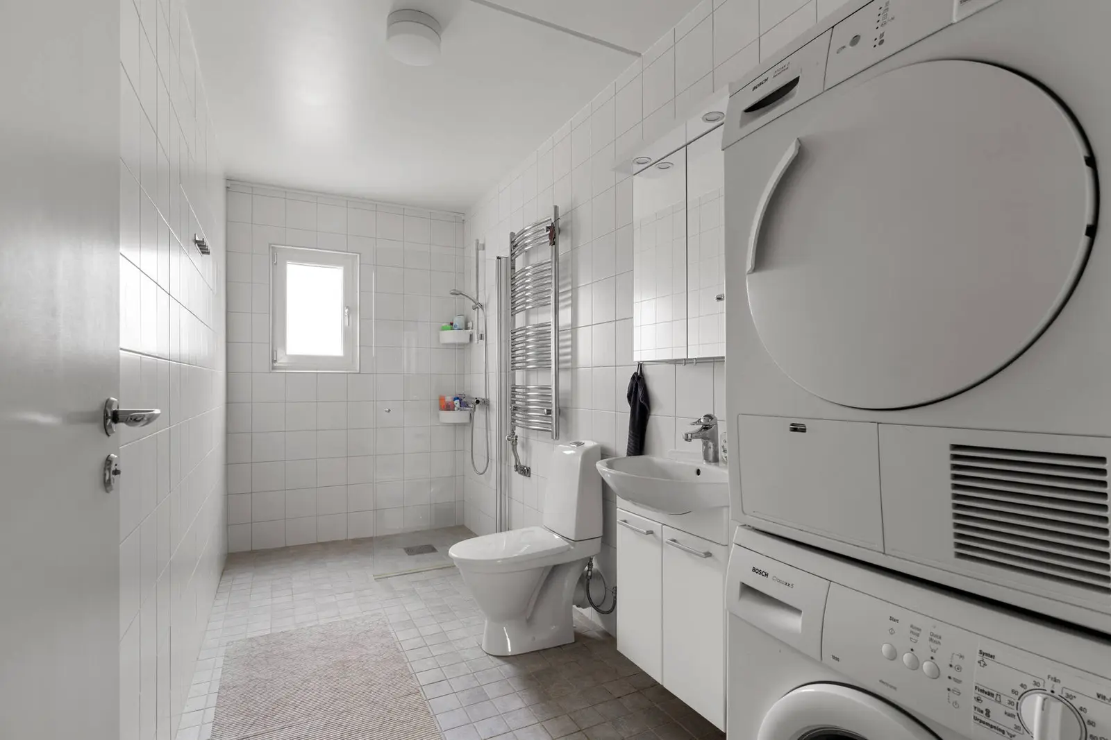 Lägenhet, Timotejvägen 7, Norsborg. Bild 1 av 16