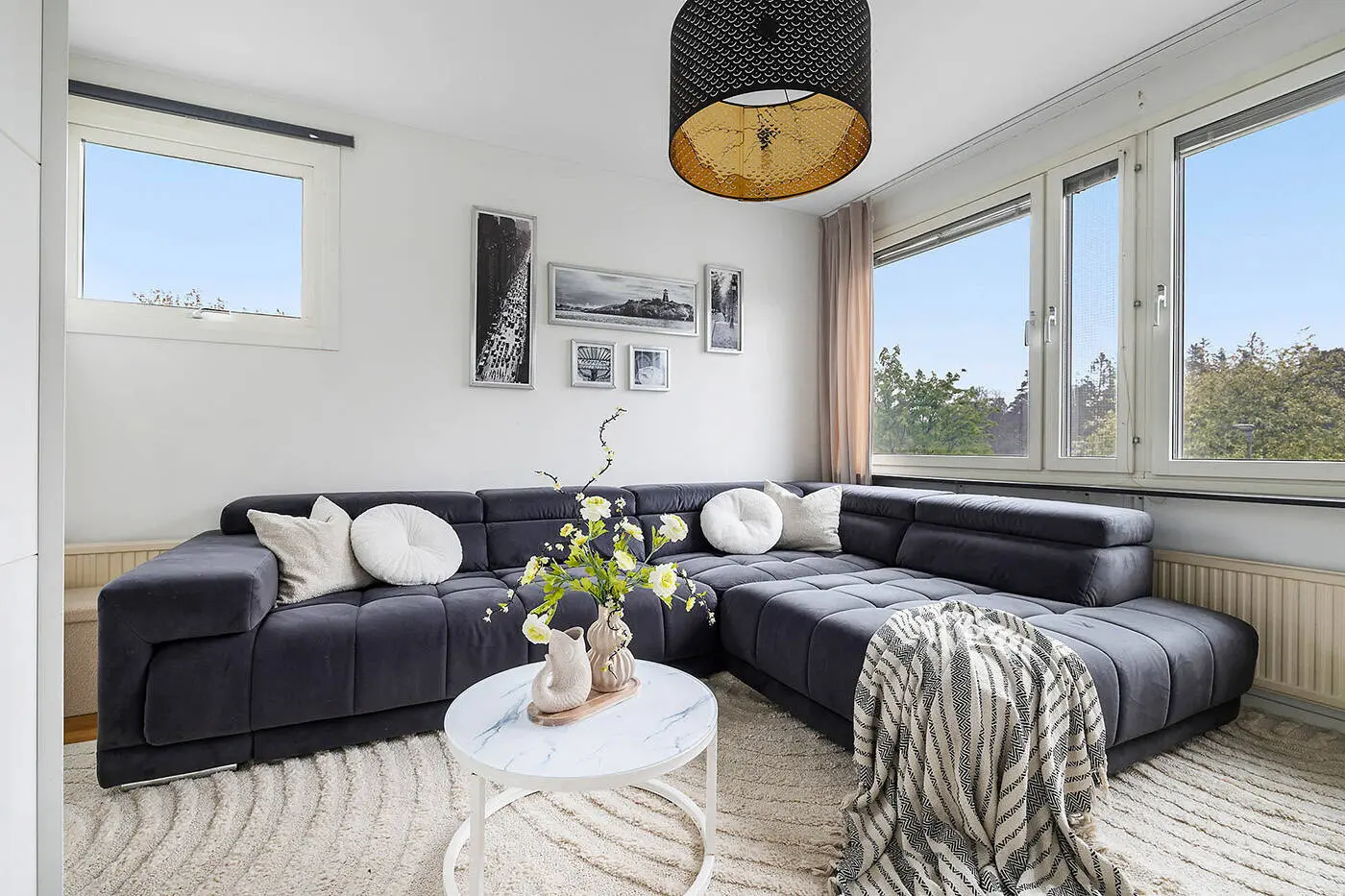 Lägenhet, Aspnäsvägen 42, Järfälla. Bild 1 av 18