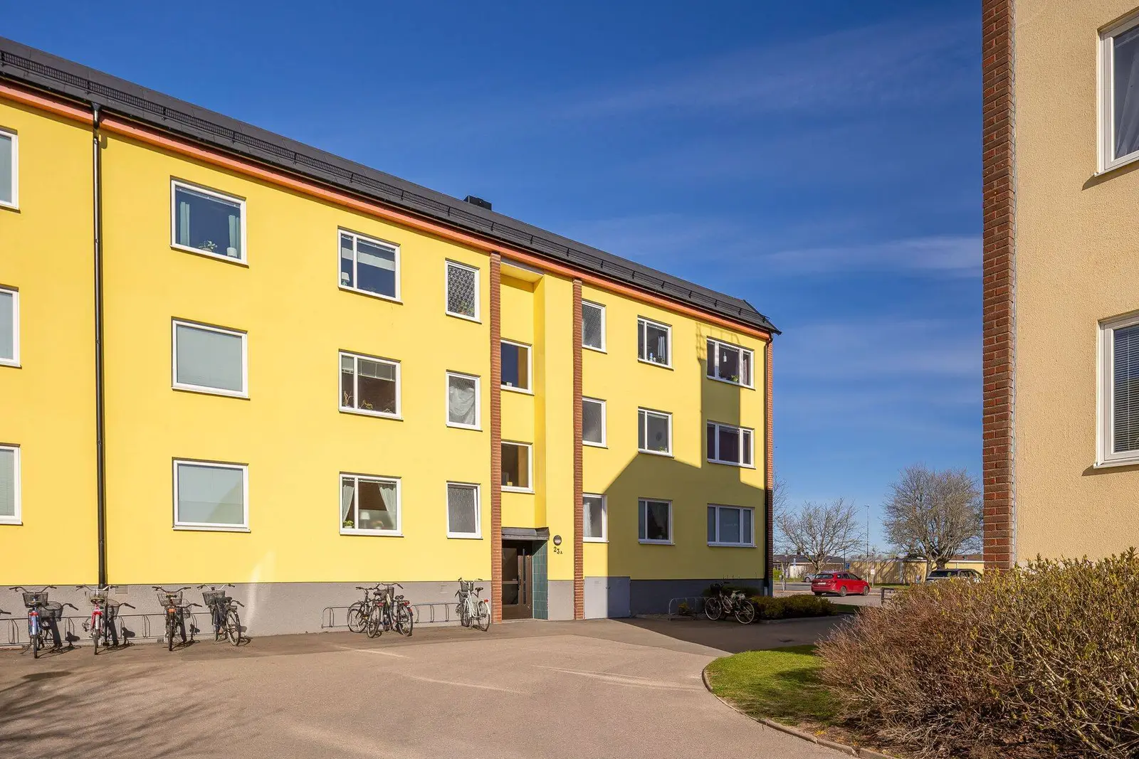 Lägenhet, Valhallagatan 23A, Skara. Bild 1 av 23